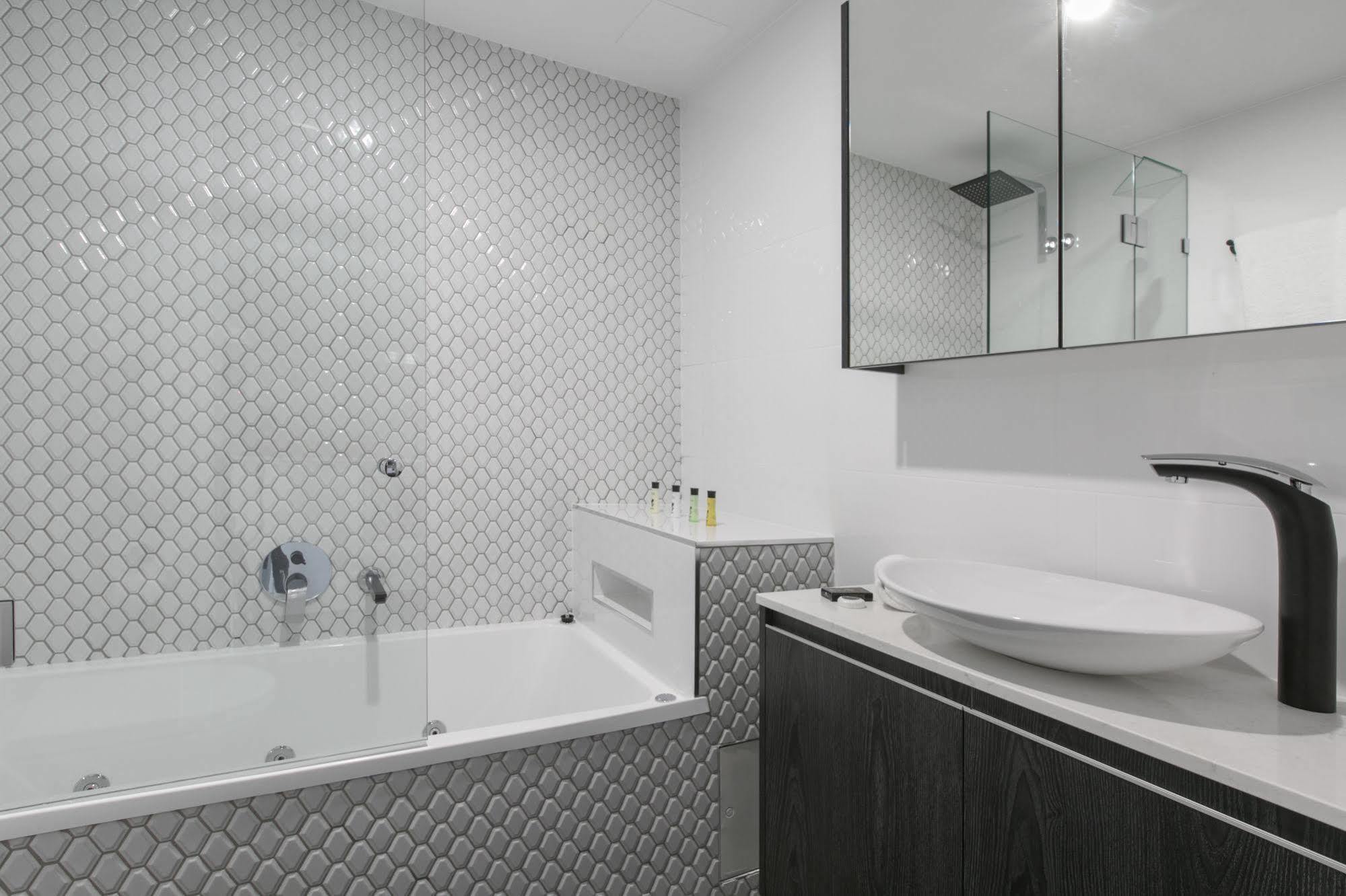 Menso At Southbank Aparthotel Brisbane Exterior foto